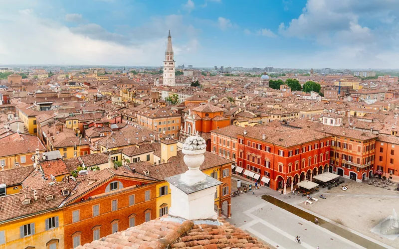Modena: cosa vedere, cosa fare e come arrivare da Rentia La Spezia