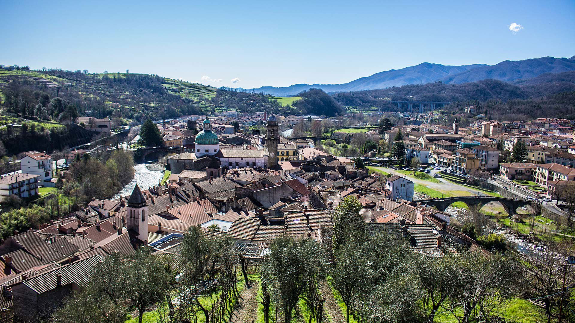 Pontremoli, la Porta della Toscana: cosa vedere, fare e mangiare in un giorno