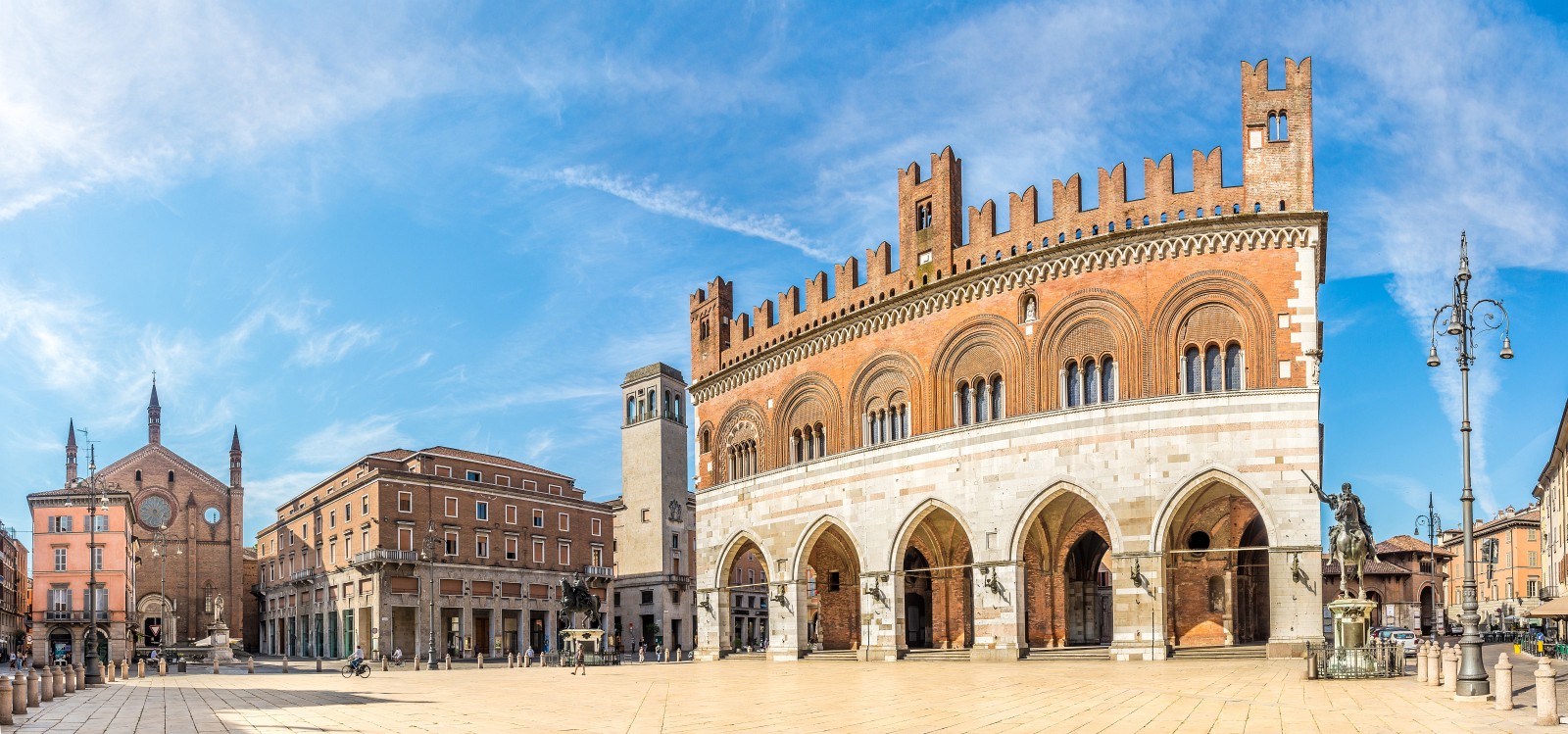 Piacenza: cosa vedere, fare e mangiare in un giorno – Guida completa da La Spezia con Rentia